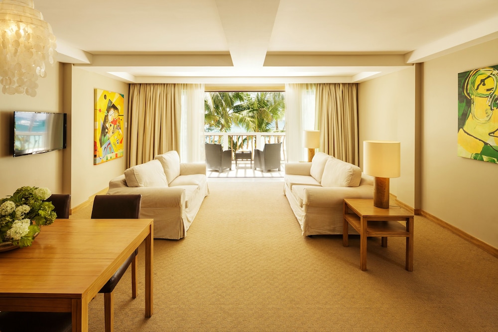 Villa Caemilla Beach Boutique Hotel 48/58