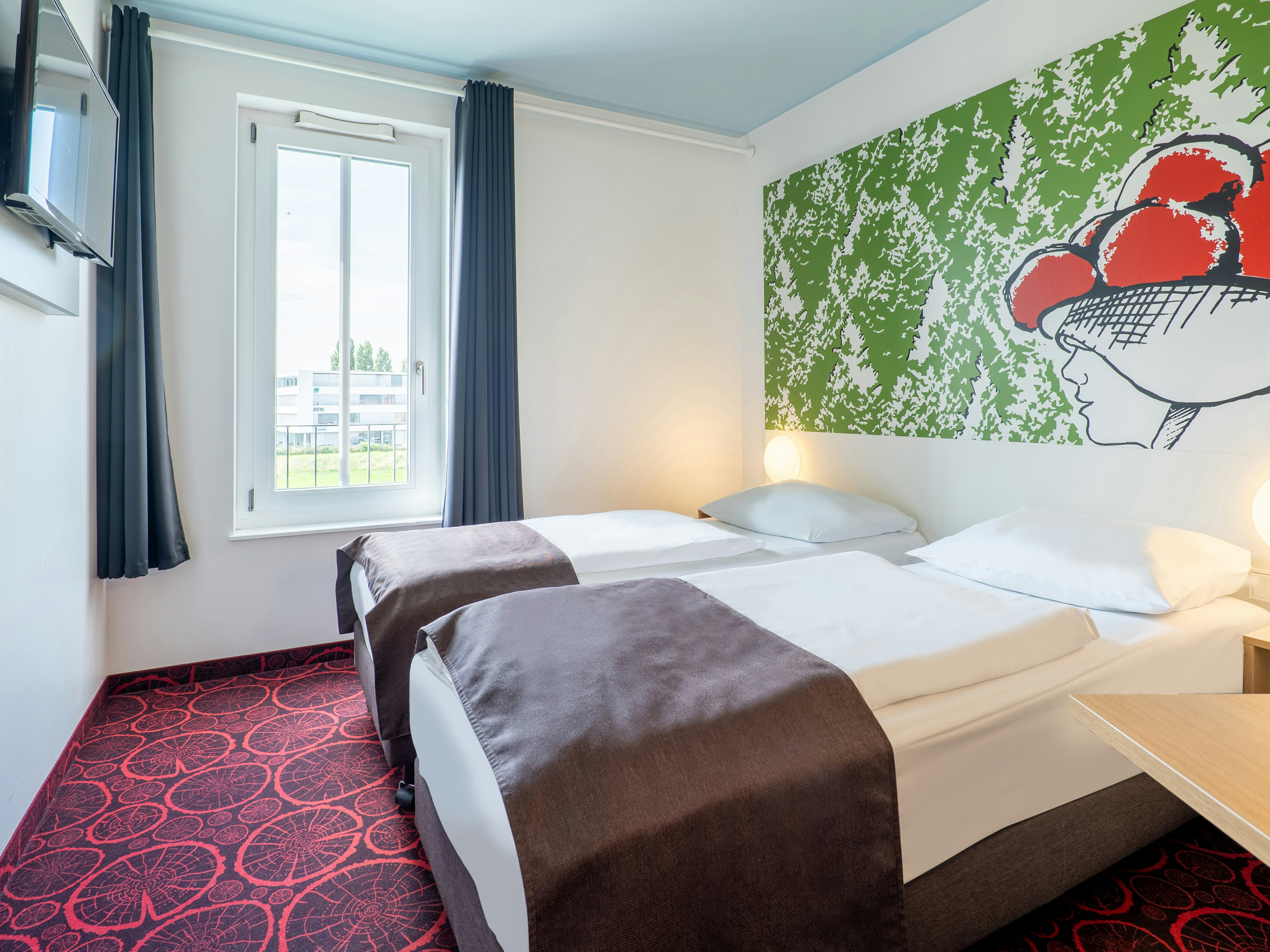 B&B Hotel Offenburg 10/30