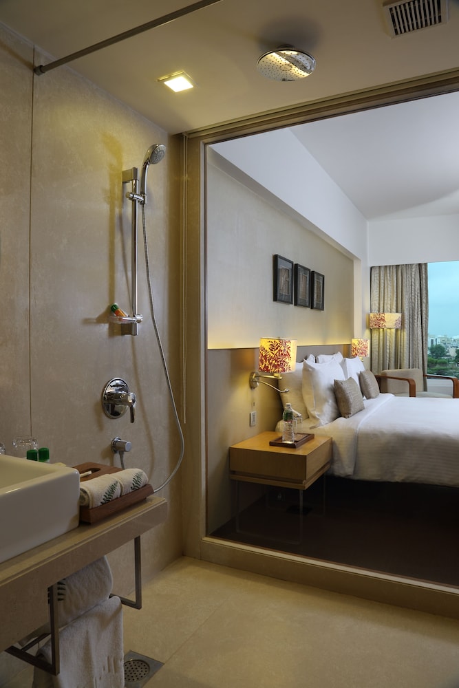 Fortune Select SG Highway, Ahmedabad - Member ITC Hotels Group 39/39