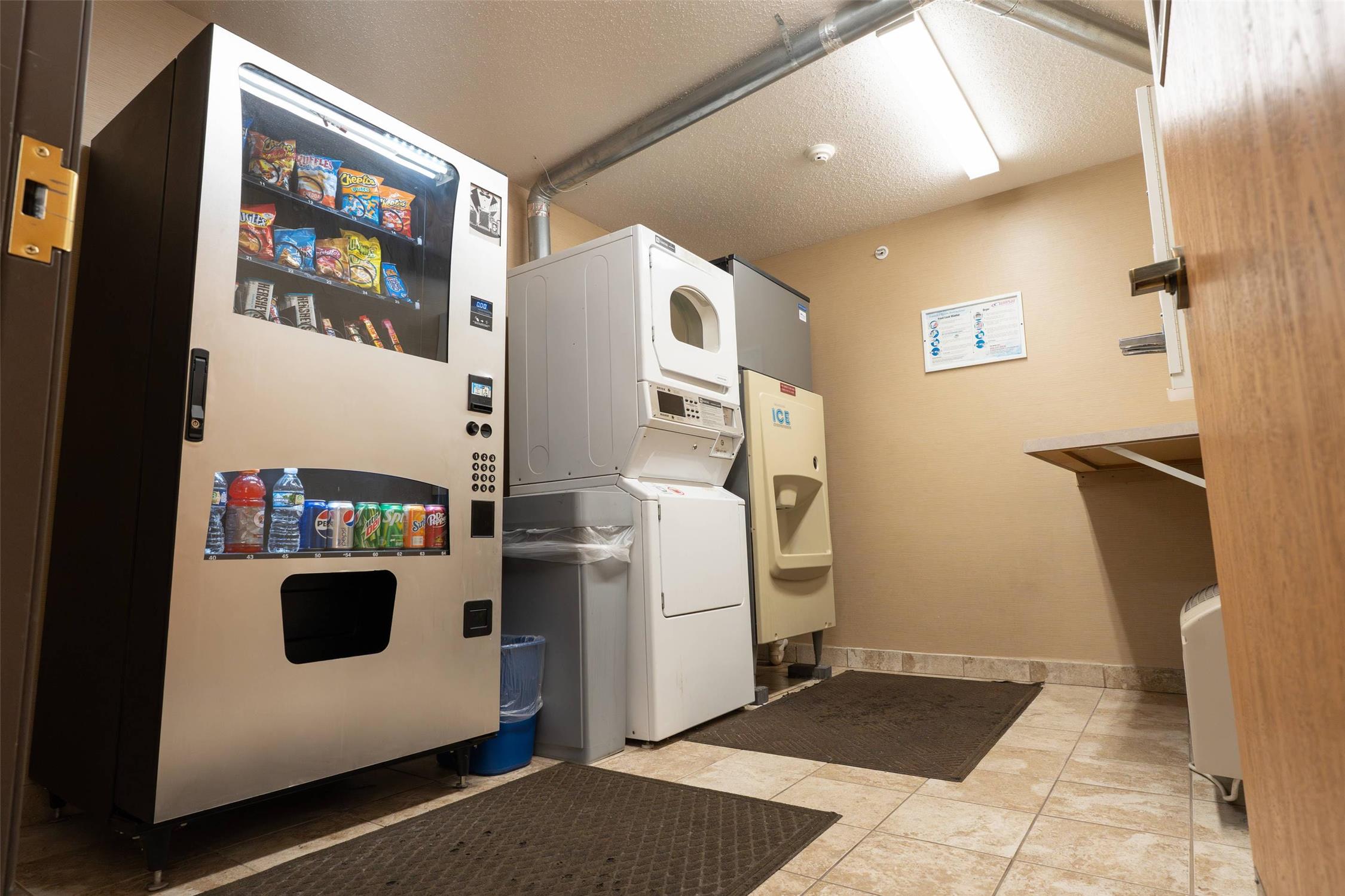 Quality Inn & Suites Sun Prairie Madison East 17/32