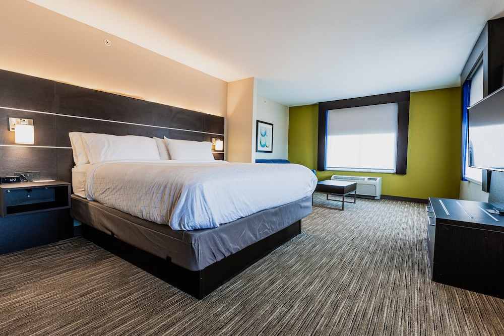 Holiday Inn Express Hotel & Suites Hamburg 13/47