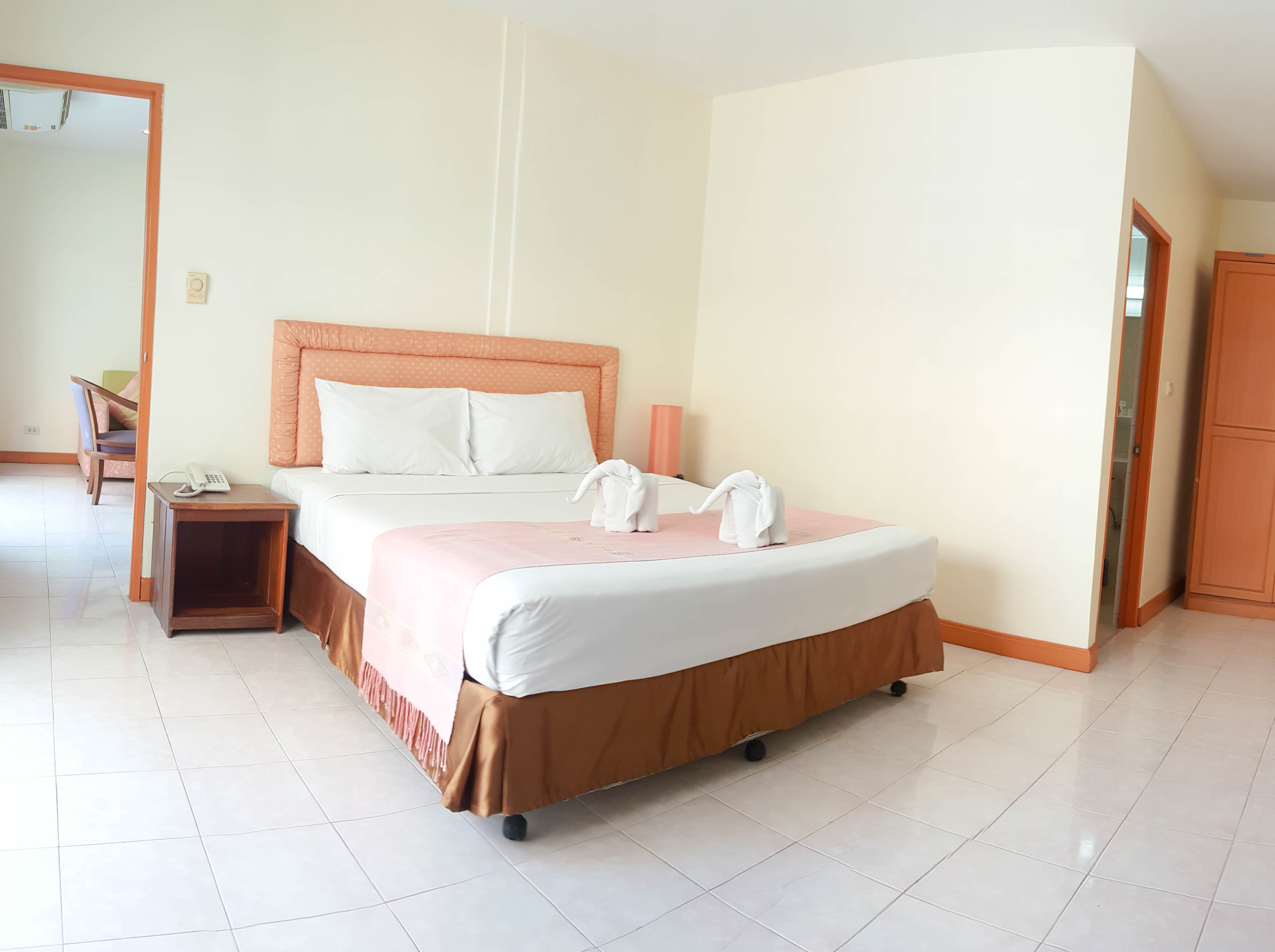 Eastiny Bella Vista Hotel by ZUZU 18/49