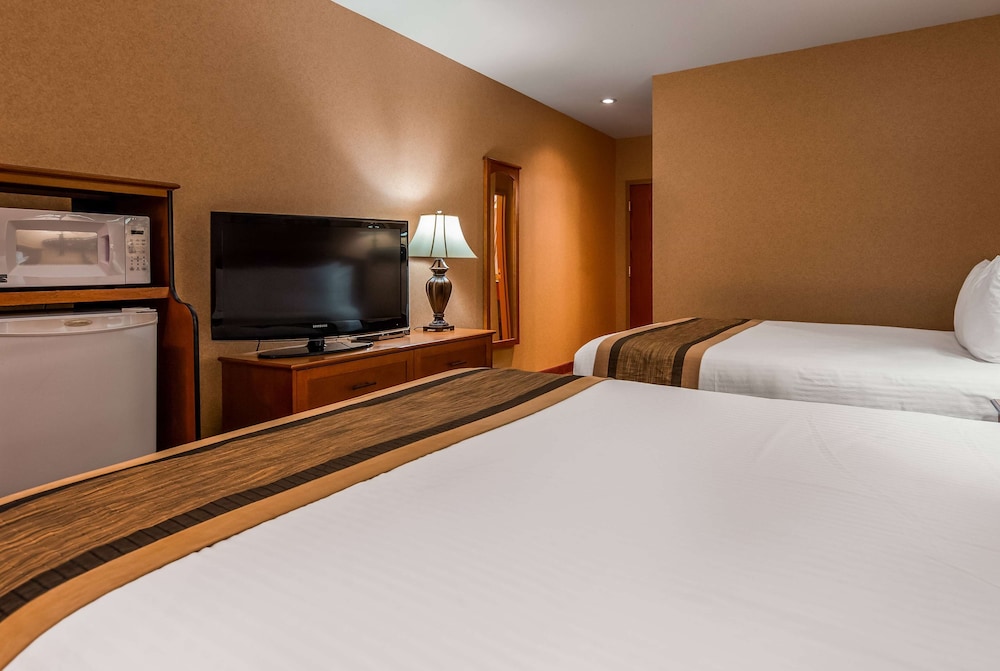 Days Inn by Wyndham Swift Current 8/41