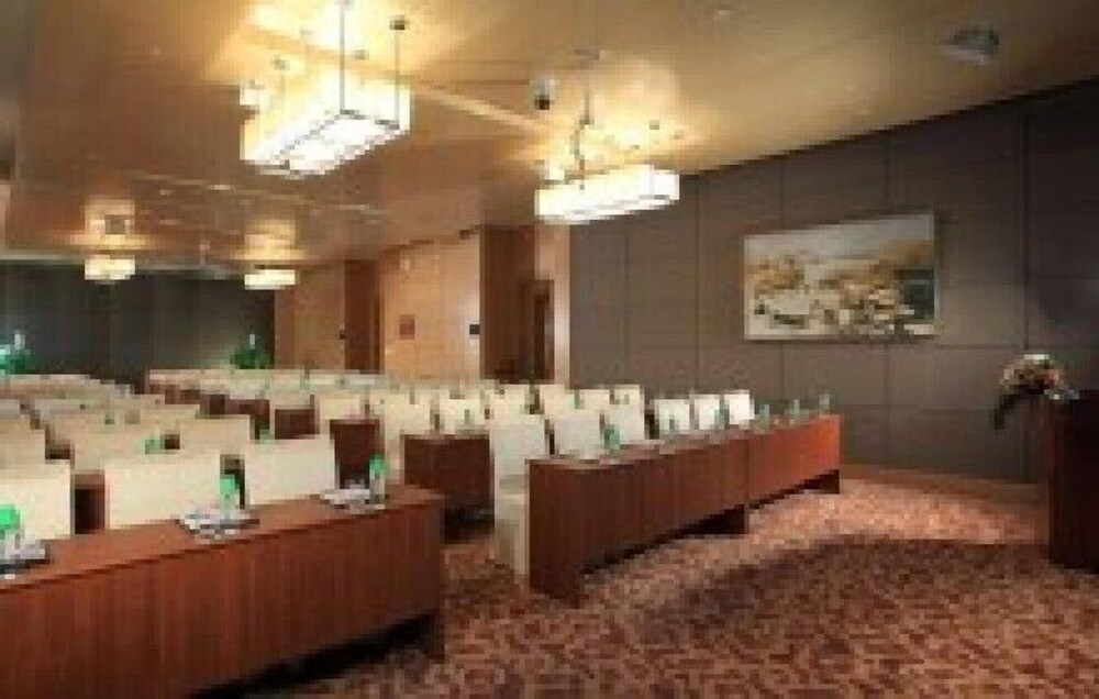 Eurasia Convention International Hotel 32/50