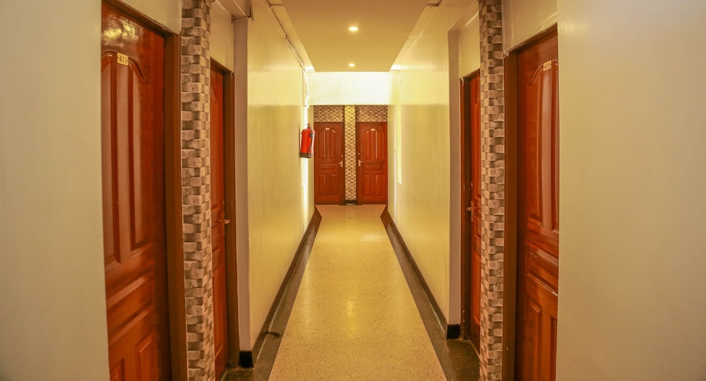 Hotel Embassy 46/58