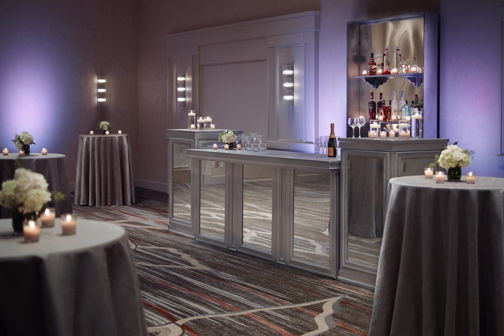 Gaithersburg Marriott Washingtonian Center 52/59