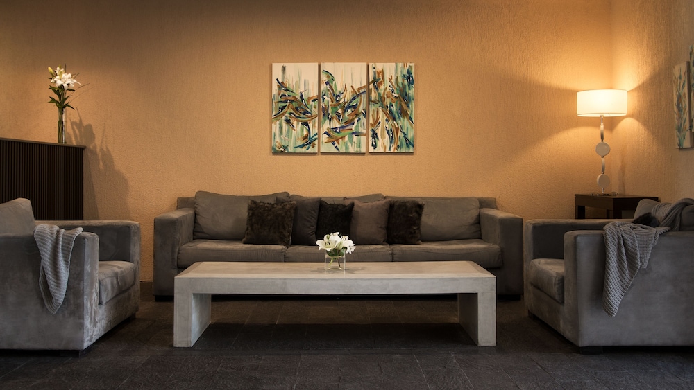 Dazzler By Wyndham Puerto Madryn 44/65