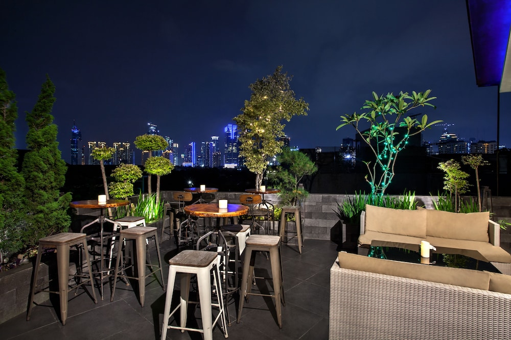 Sawana Suites 22/25