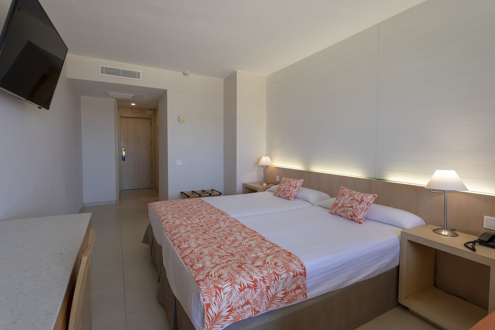 GRAN HOTEL DEL COTO 3/28