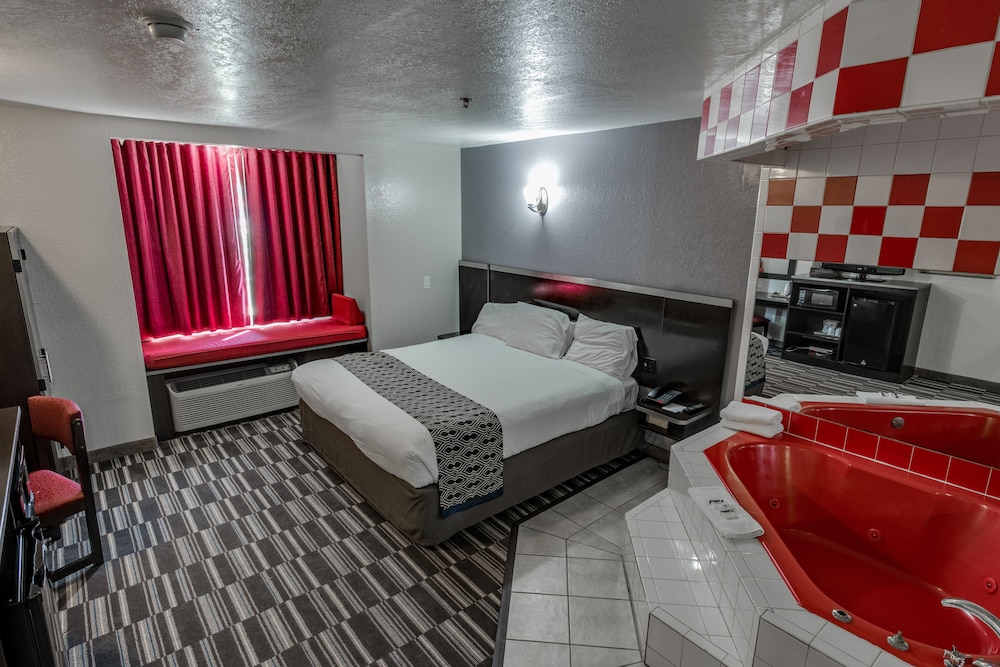 Oklahoma City Air Hotel 9/35
