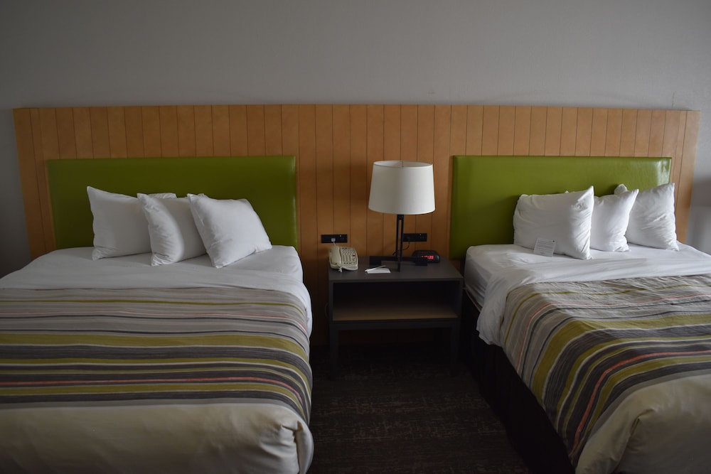 Country Inn and Suites By Radisson, Hagerstown, MD 14/39