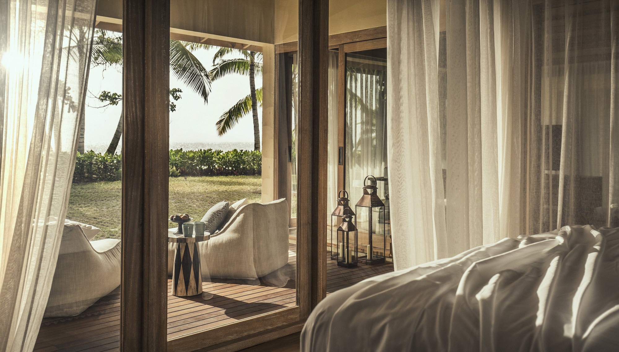Beach, Sunset, Suite, King Bed