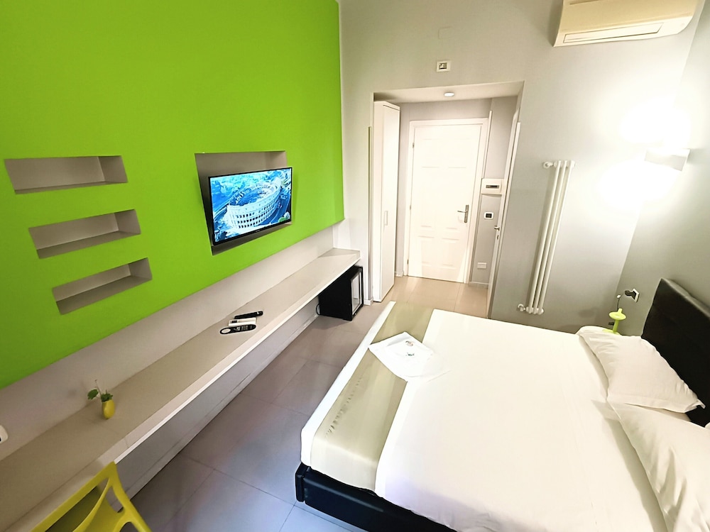 ECONOMY, DOUBLE BED
