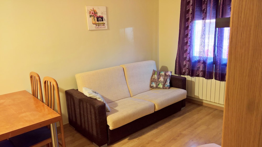 Apartamentos Pantebre 3000 46/64