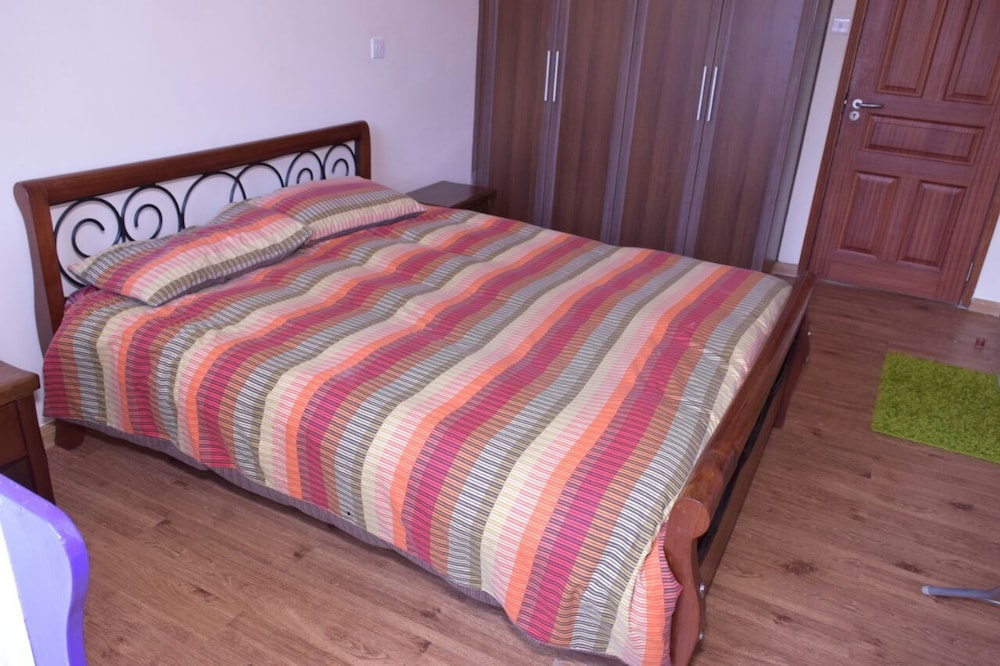 3 BEDROOMS, APARTMENT