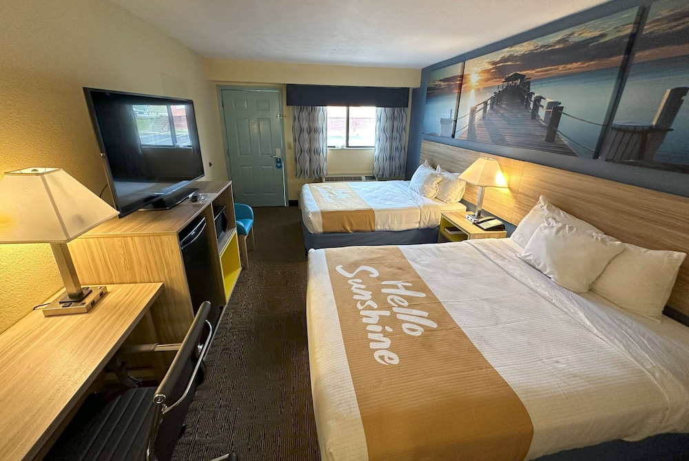 Days Inn by Wyndham Renfro Valley Mount Vernon 13/50