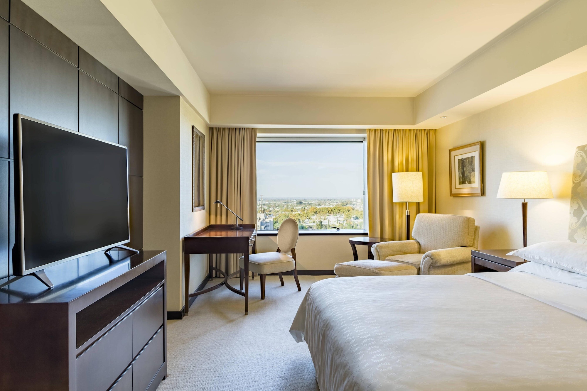 CLUB, GOBERNADOR, SUITE, KING BED