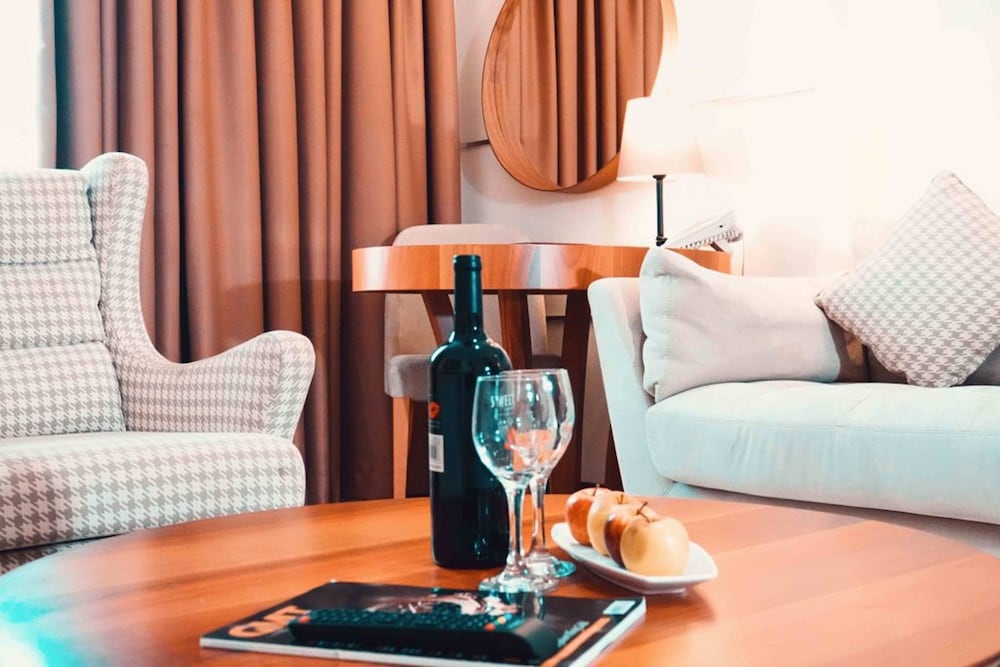 Summerset Continental Hotel Maitama 25/52