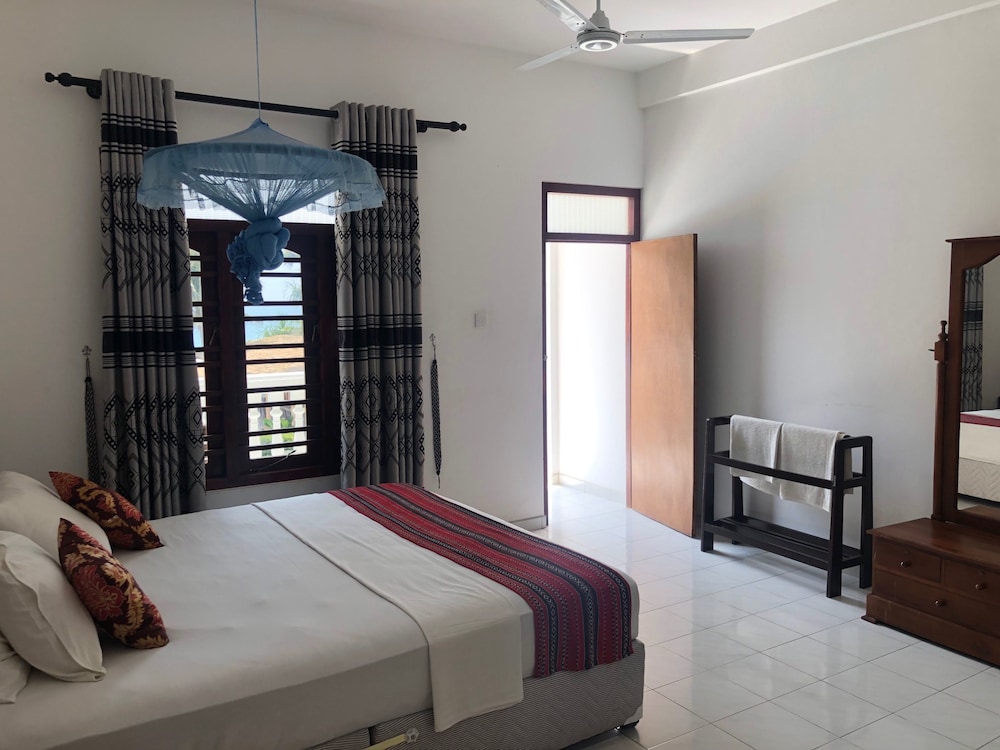 Ocean View Cottage 18/50