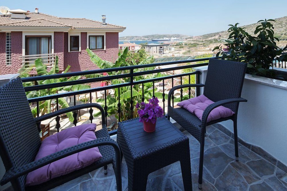 Cesmekes Butik Otel 31/50