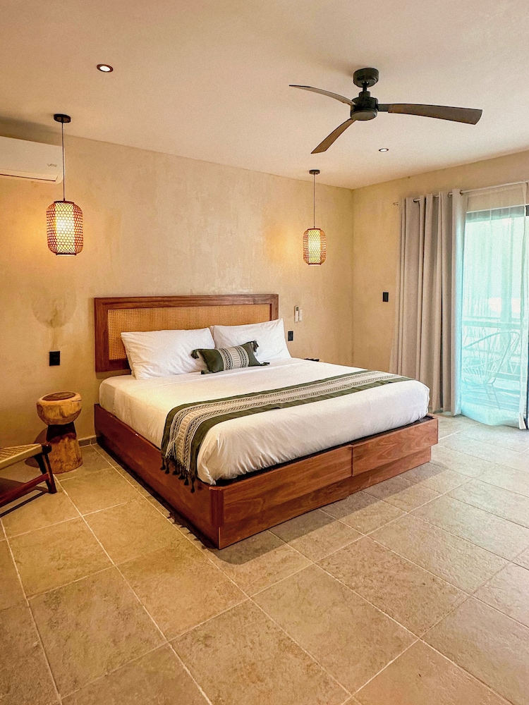 Zelune Luxury Lagoon Resort Bacalar Adults Only 30/81