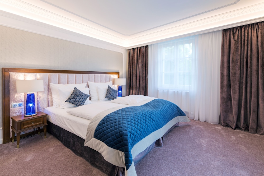 Palace Art Hotel Pezinok 9/50
