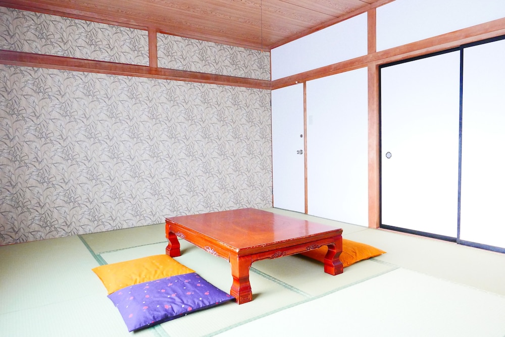 K S House Fuji View Hostel 36/62
