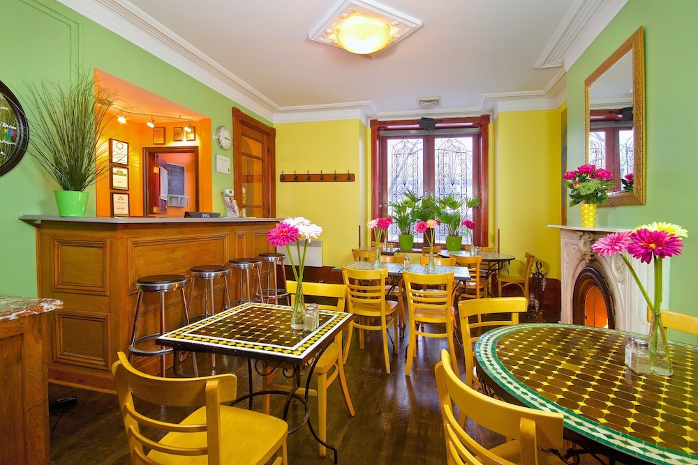 Petite Auberge Les Bons Matins B&B 58/72