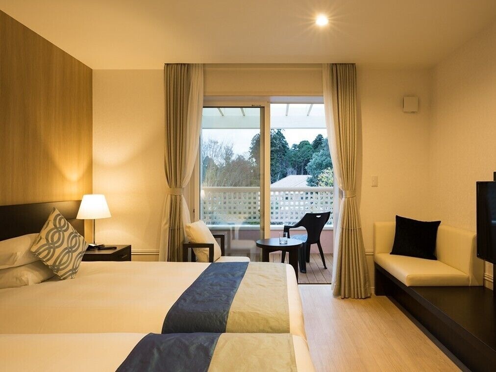 غرفة قياسية في المبنى الرئيسي