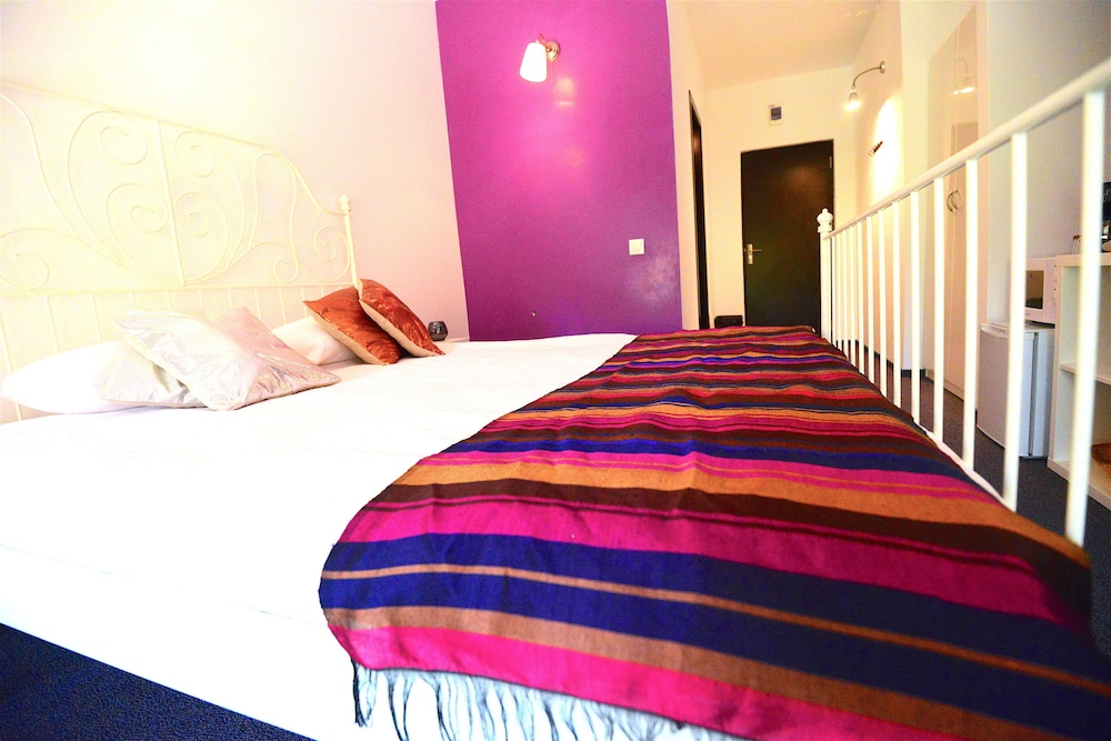 Hotel Biscuit 14/50