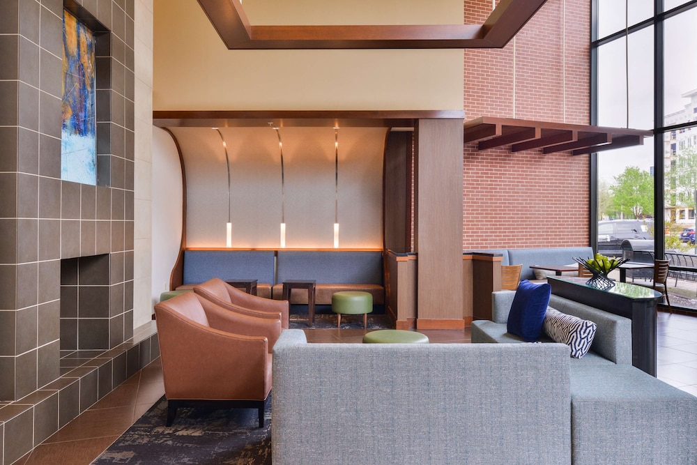 Hyatt Place Herndon/Dulles Airport-East 49/69