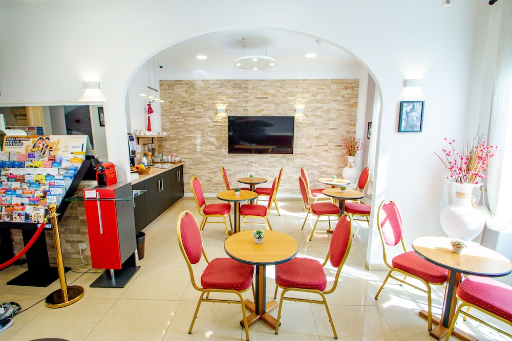 Hotel Parisien 52/72