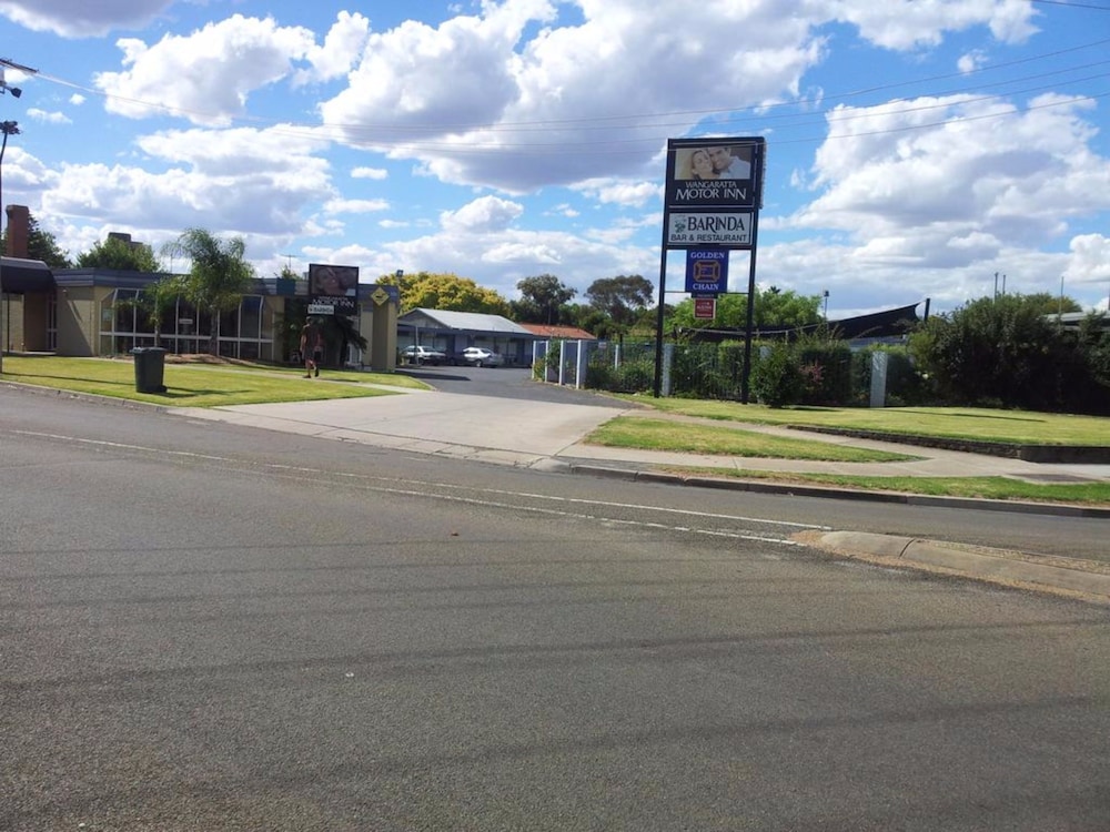 WANGARATTA MOTOR INN 25/28