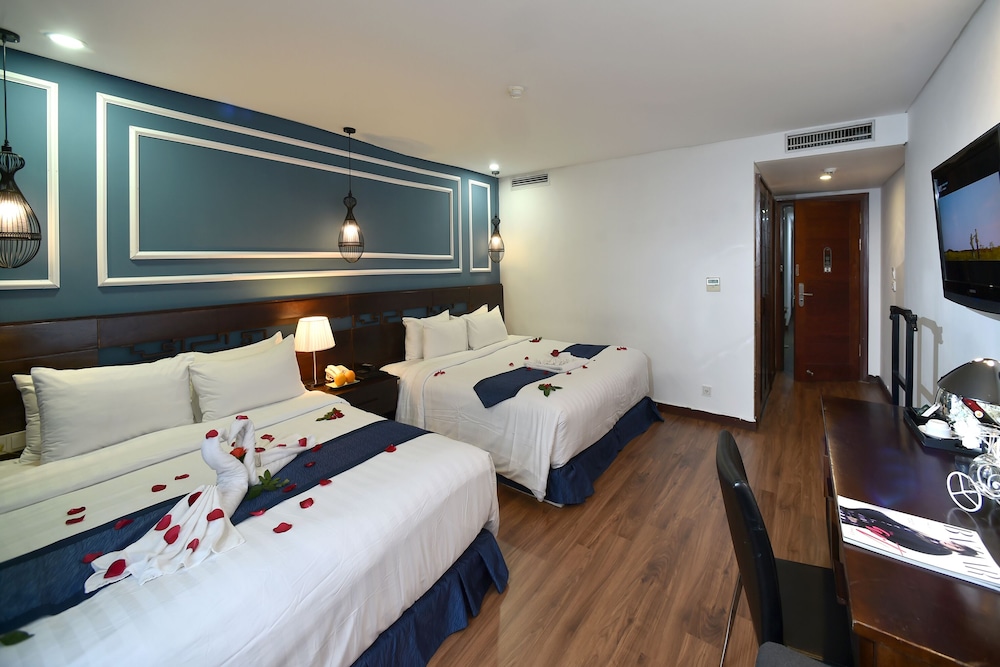 Eternity Hotel 5/46