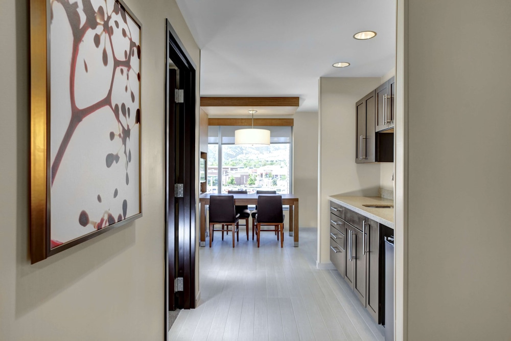 Hyatt Place Boulder Pearl Street 49/60