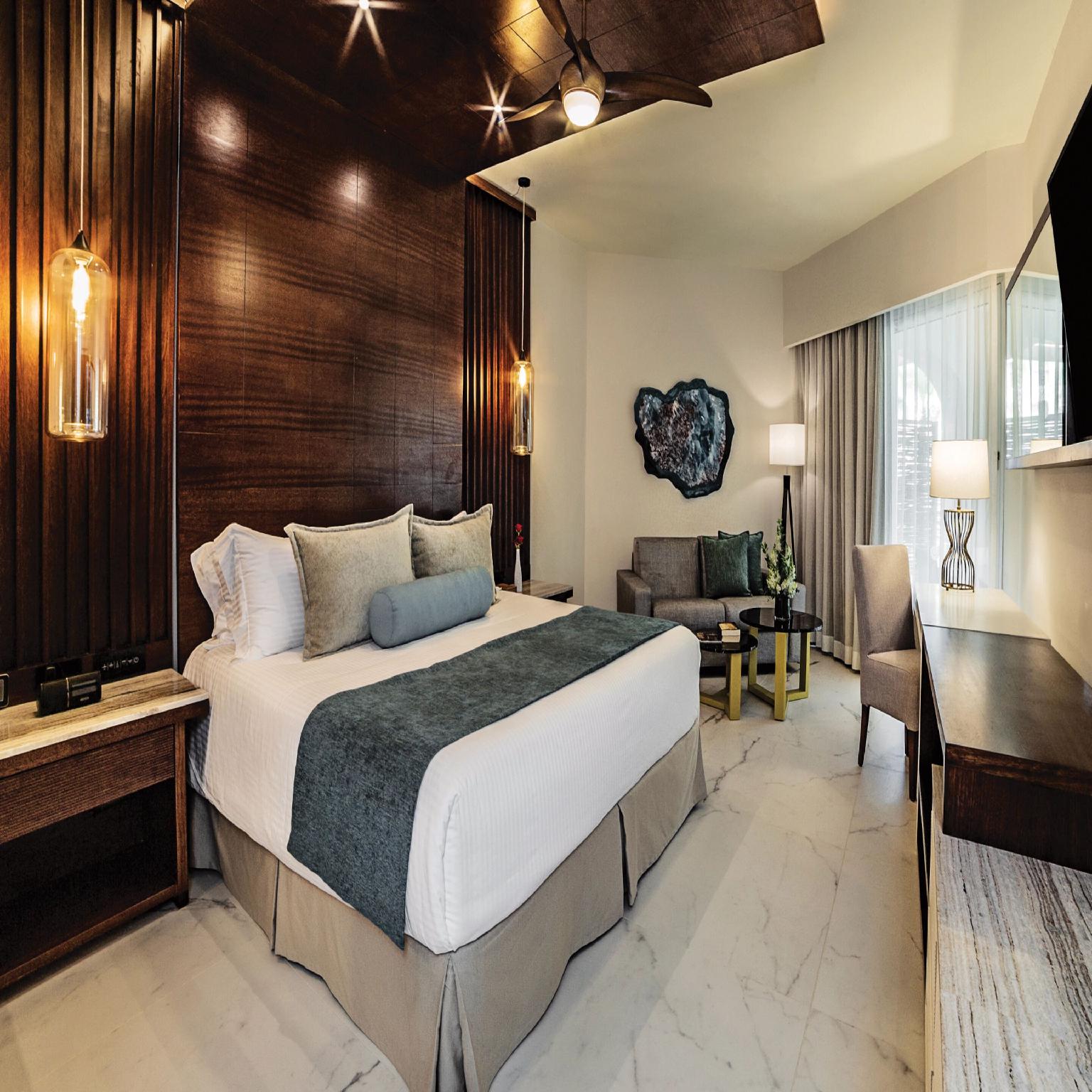 Junior Suite, Tropical View