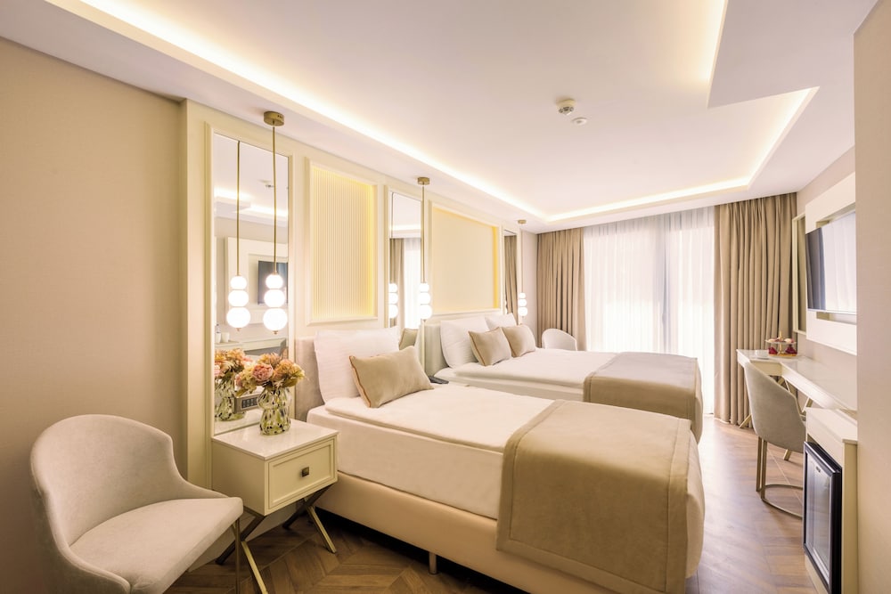 Great Fortune Concept Hotel 24/30