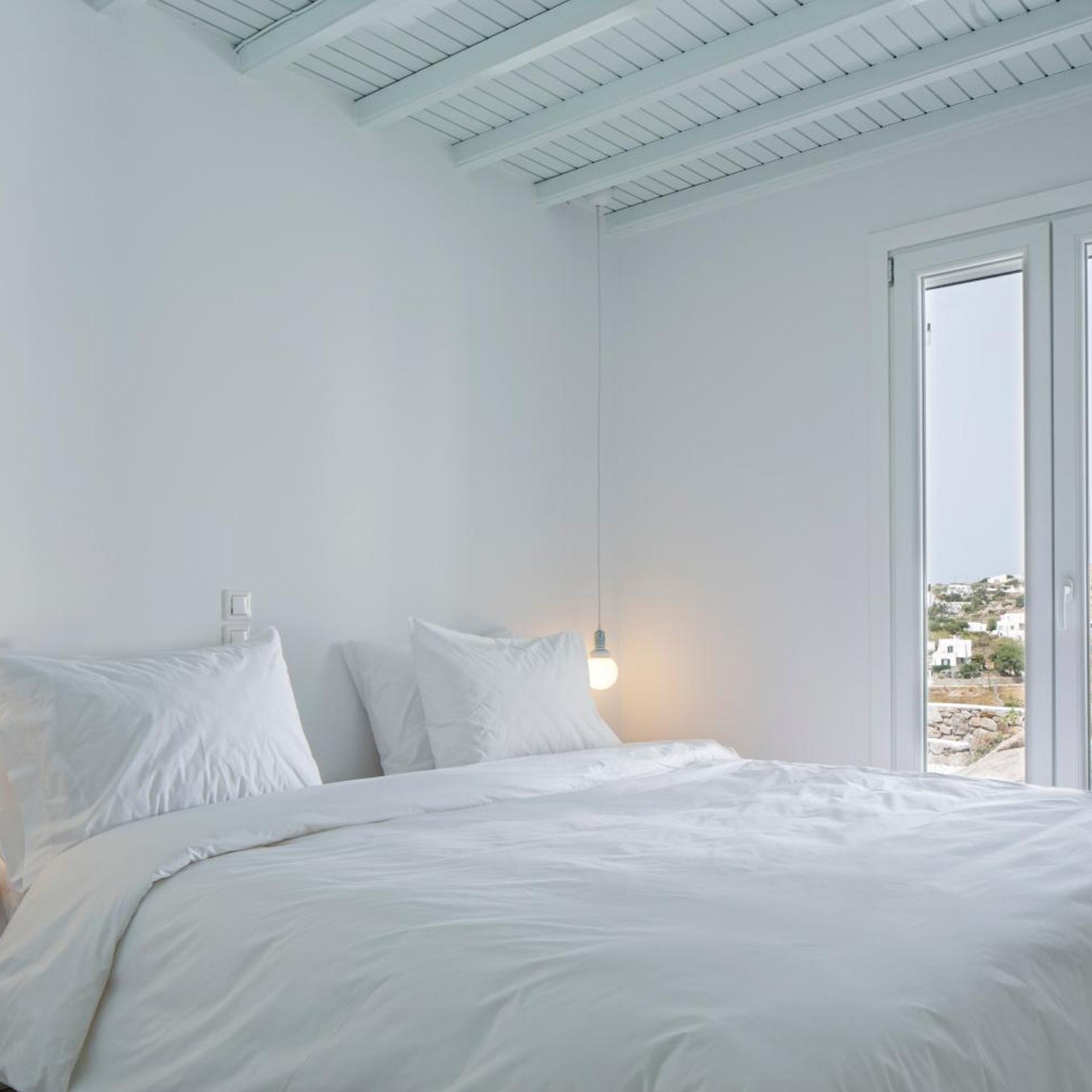 Deluxe, Suite, Hill View
