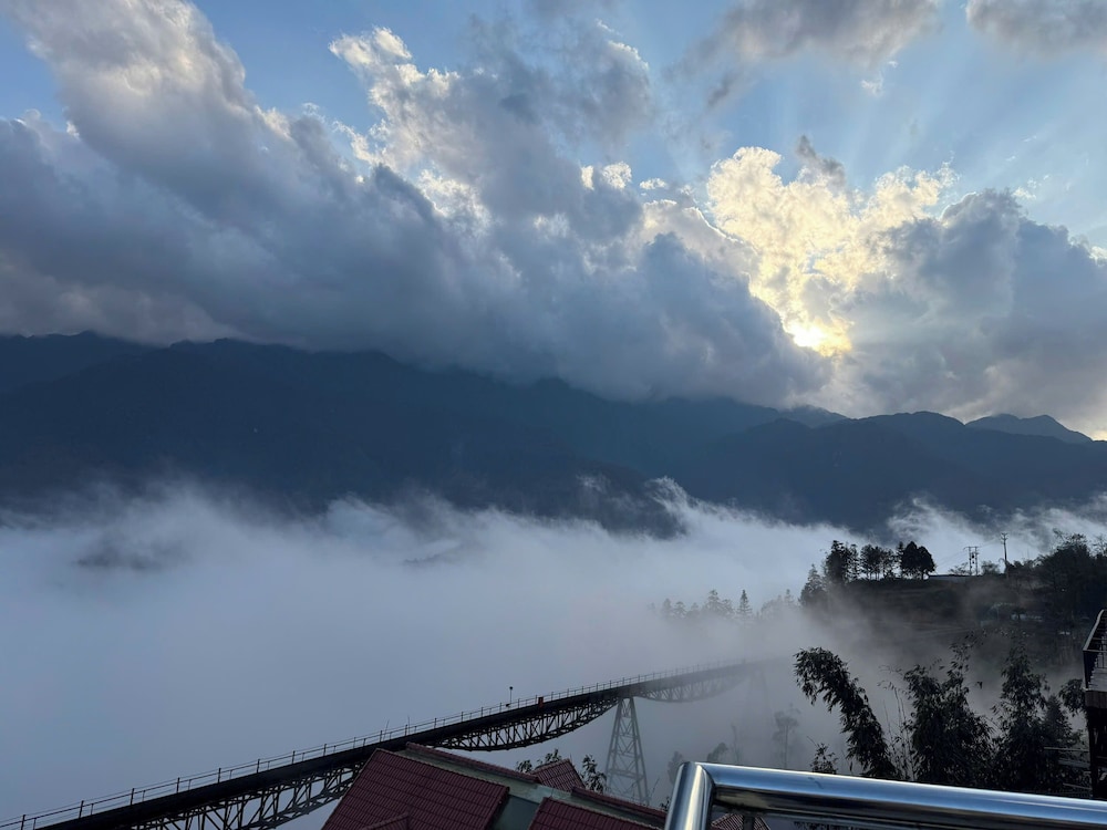 Joville Hotel Sapa 56/64