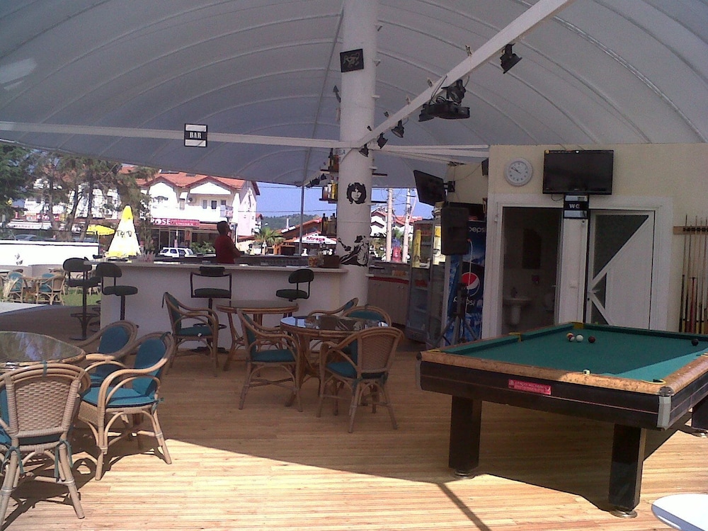 ANT APART HOTEL 26/50