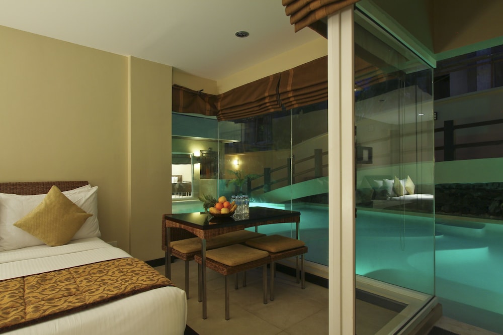 Two Seasons Boracay Resort 20/46