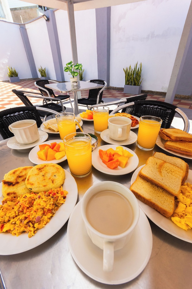 Hotel Med 94 Barranquilla 30/43