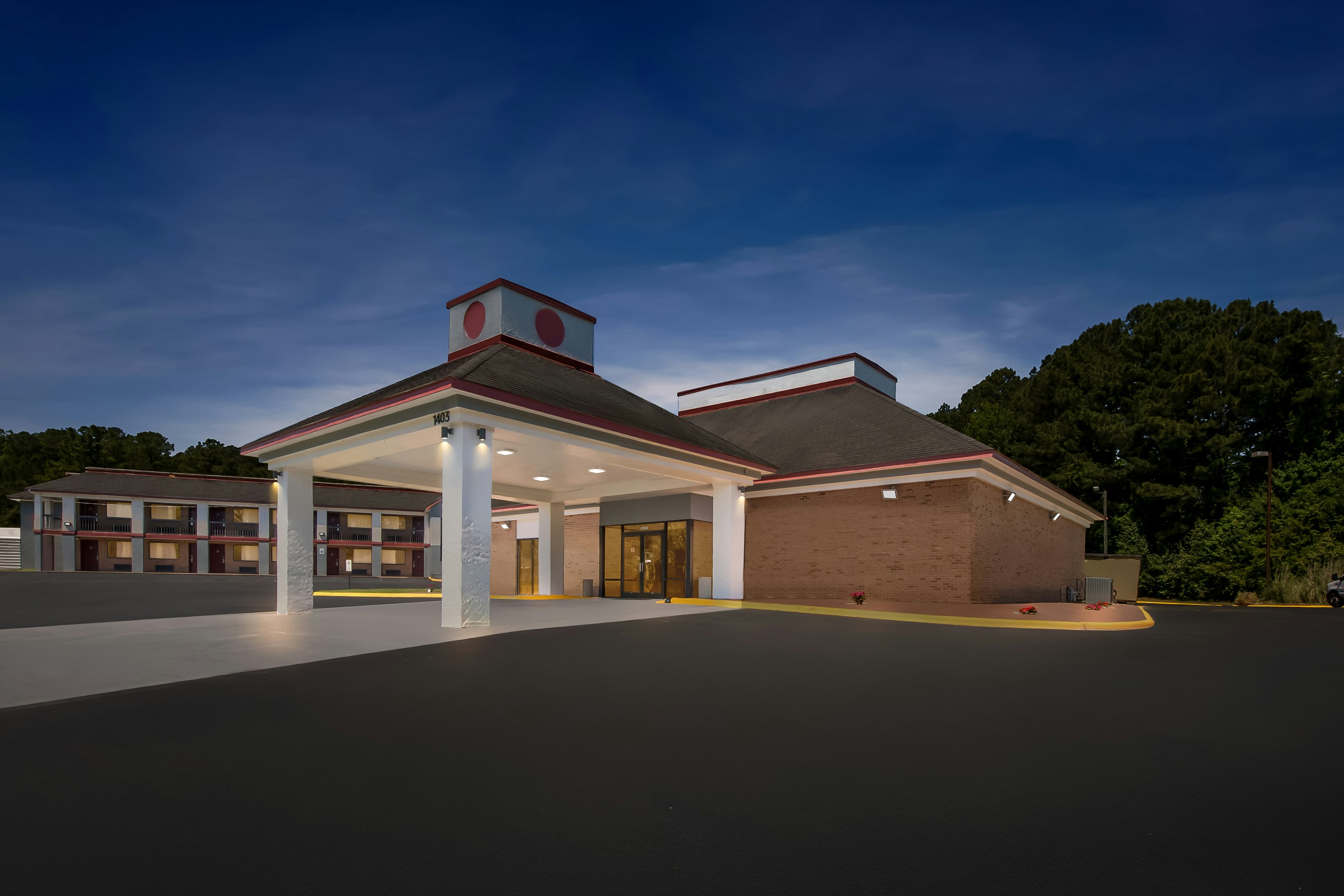 Econo Lodge Sanford, NC 2/34