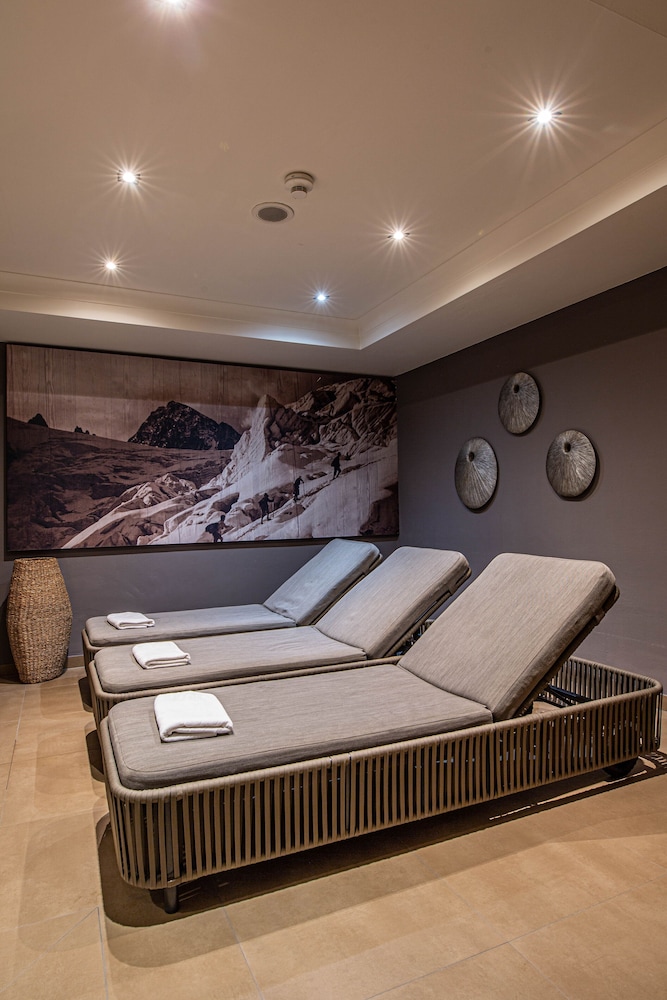 Two Timez Boutique Hotel 10/50
