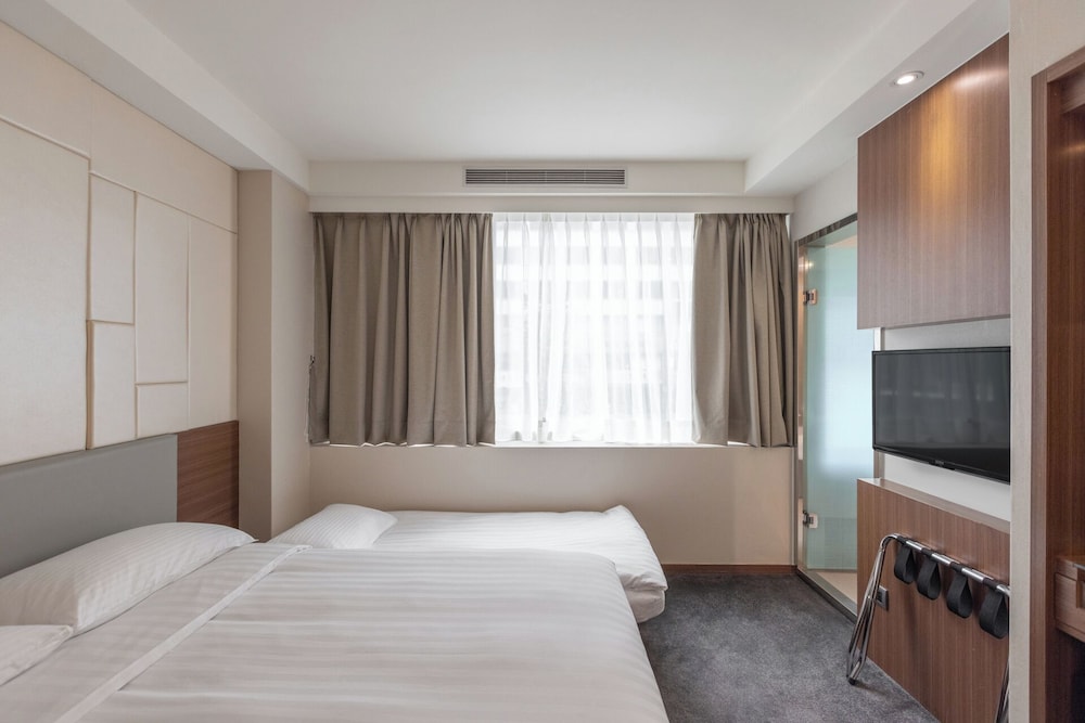 FASHION, KING BED, WITH EXTRA BED