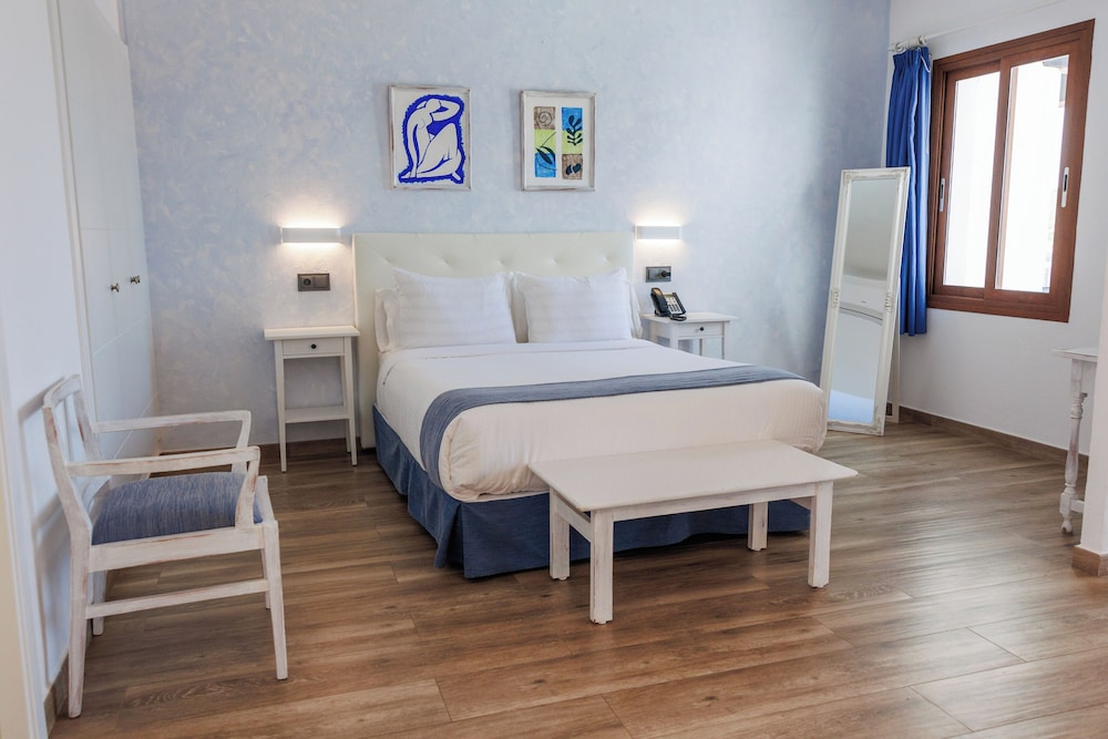 Apartamentos Bergantin Menorca Club 20/50