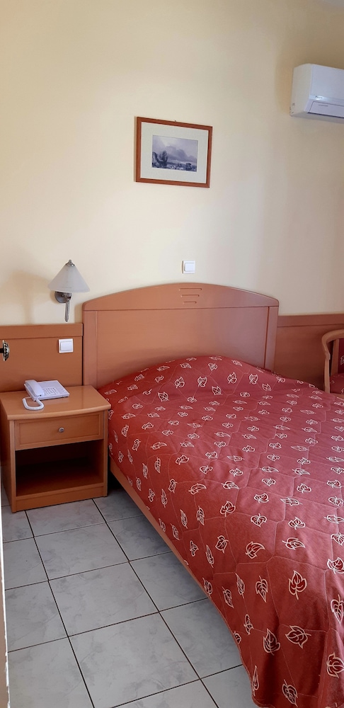 Tolo Tolo 16/46
