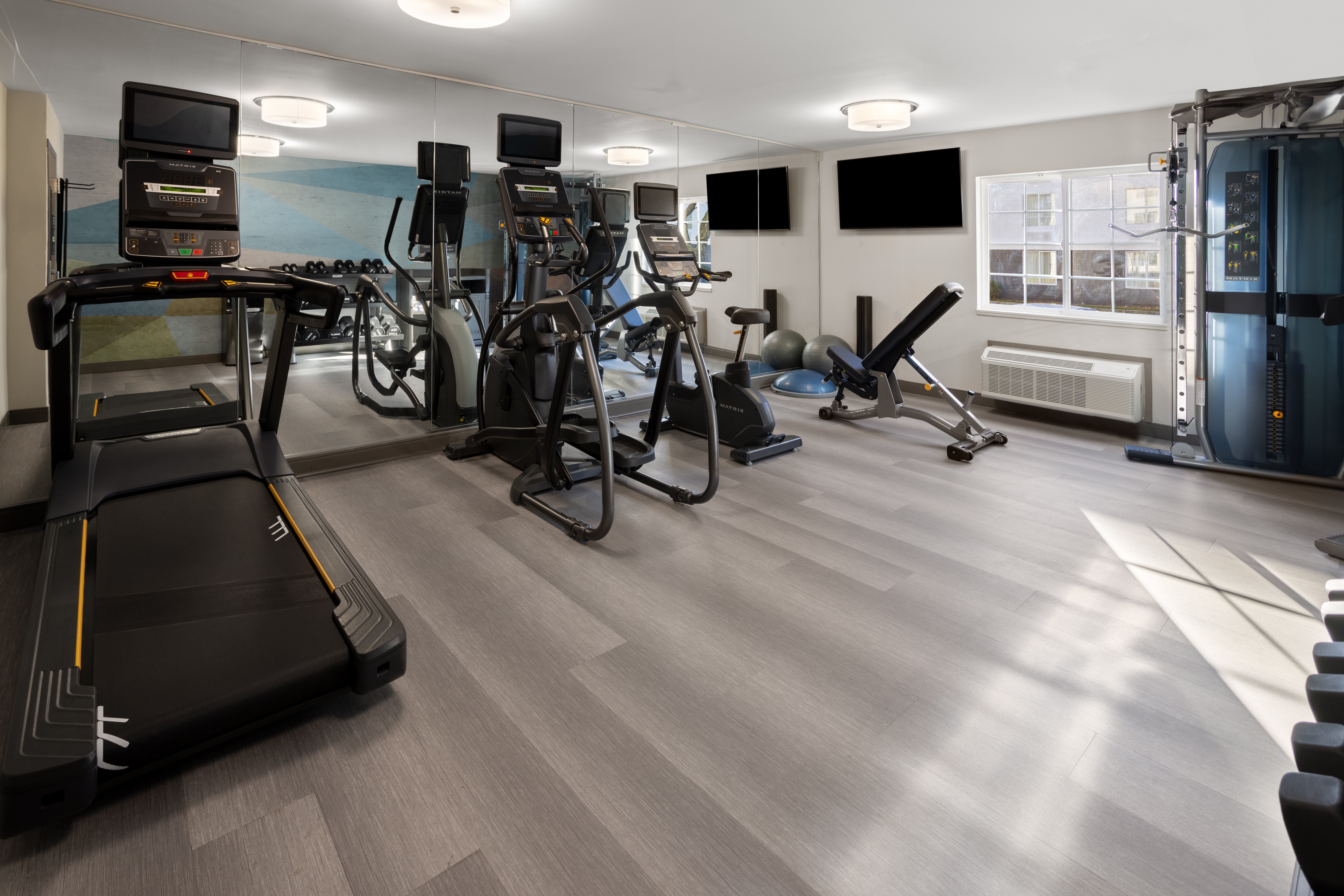 Candlewood Suites Richmond South 24/48