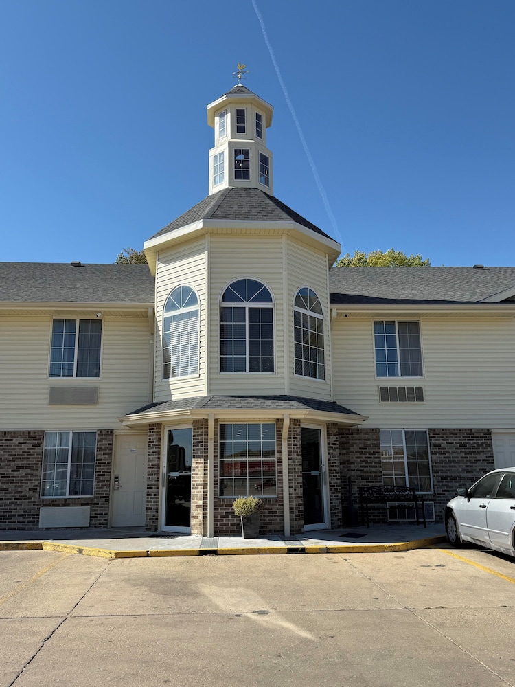 Victorian Inn Beatrice 4/56