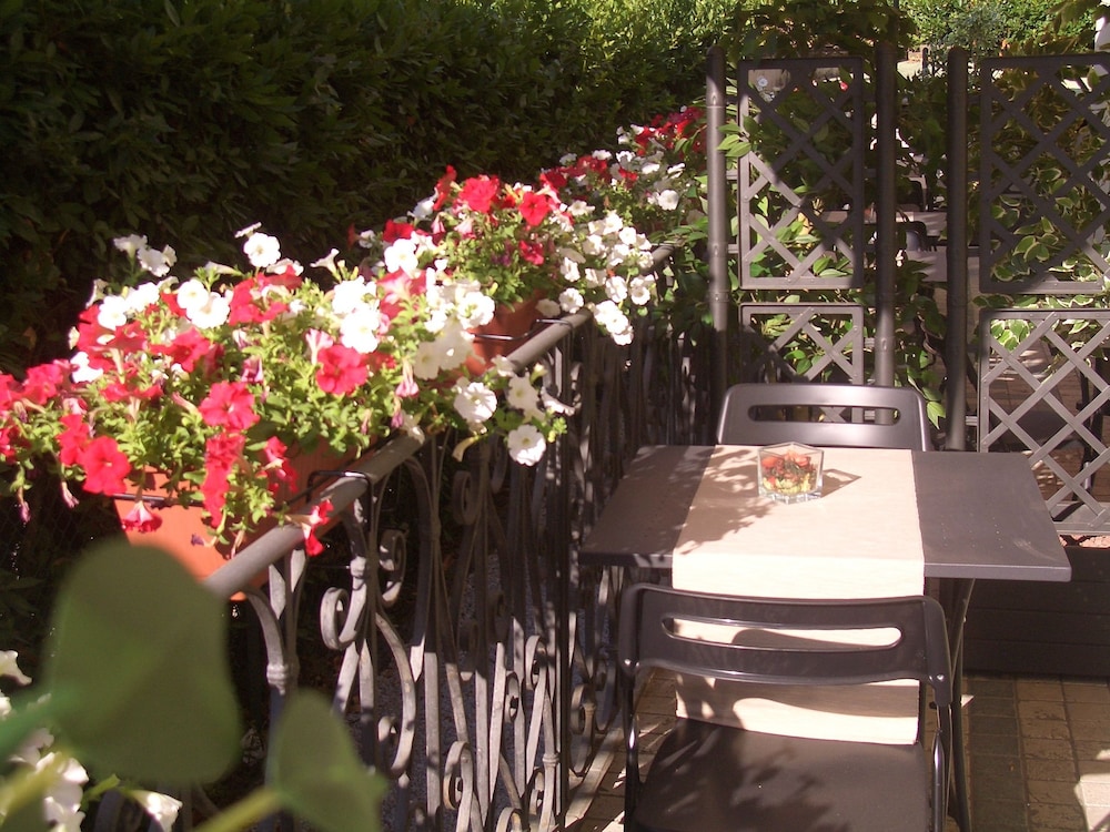 Lucca Relais 45/50
